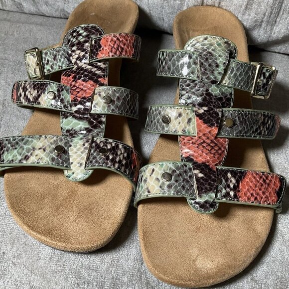 Vionic Sandals Women’s Size 8 Multi Color Snakeskin print Wedge  Strappy EUC - Picture 12 of 14